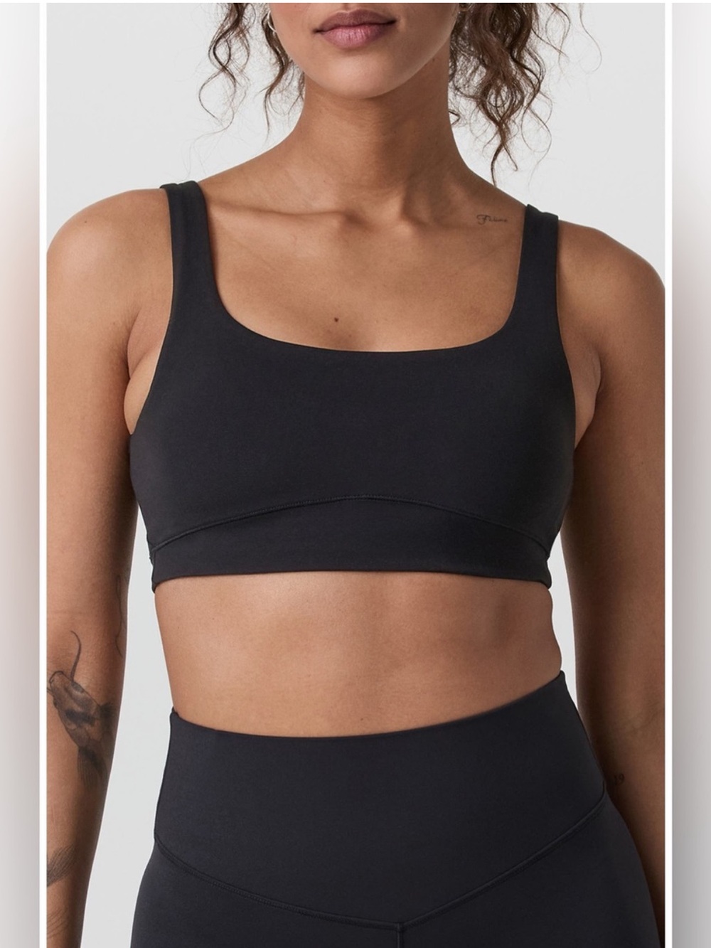 Vuori AllTheForm Sports Bra
Black